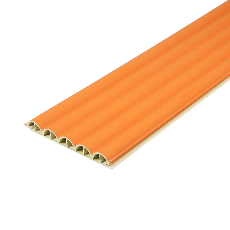 لوحة الحائط الداخلية المخددة