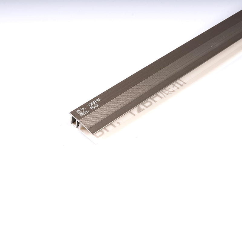 شكل مختلف من بلاط الدرج