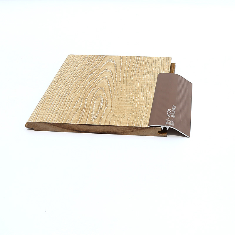 شرائط انتقالية داخلية من الألومنيوم