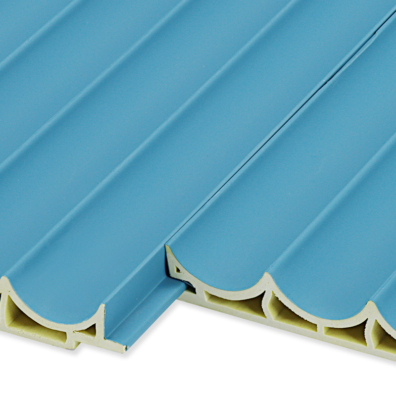 الألواح الخشبية المخددة