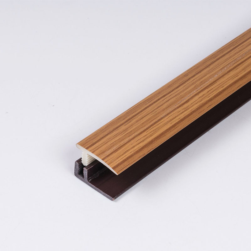 شريط حافة الأرضية على شكل حرف T