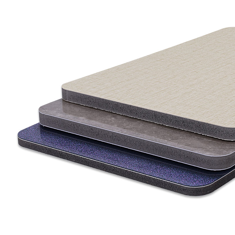 لوح كريستال كربوني مخصص 