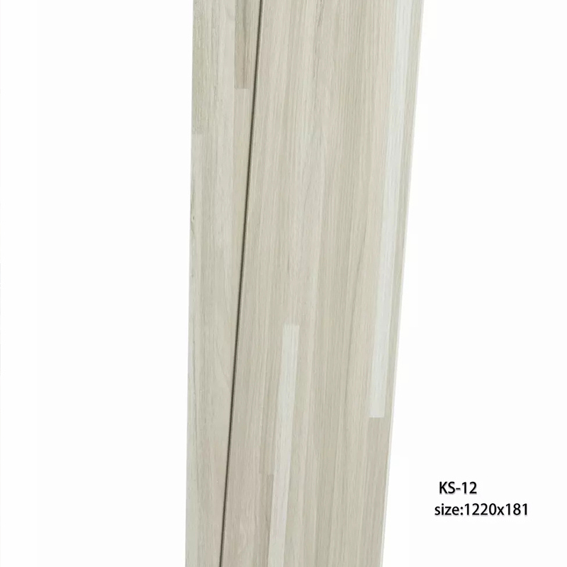 أرضيات الفينيل الخشبية