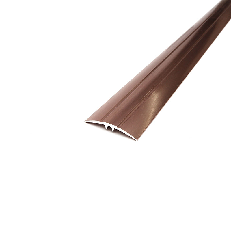 شريط انتقالي للبلاط الفاخر