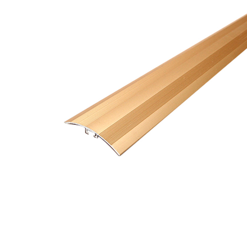 شريط انتقالي من البلاط الداخلي إلى الأرضية