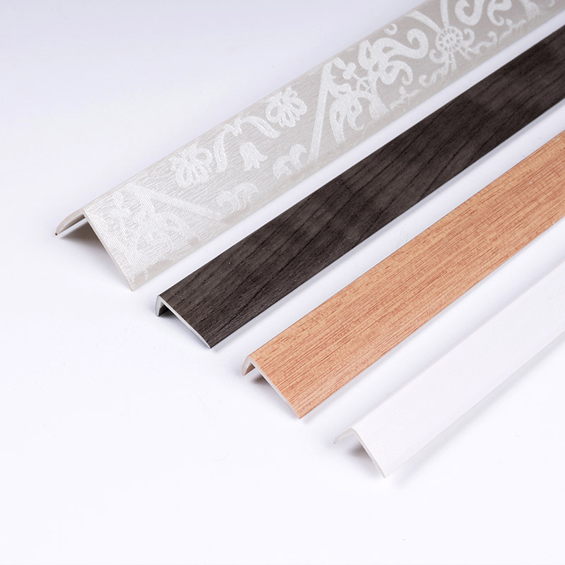  شرائط حافة أرضية على شكل حرف V بأحجام مختلفة