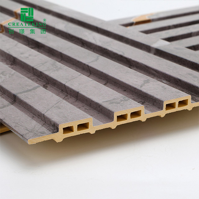 155*17 مللي متر لوحة الحائط المجوفة البلاستيكية المقاومة للماء