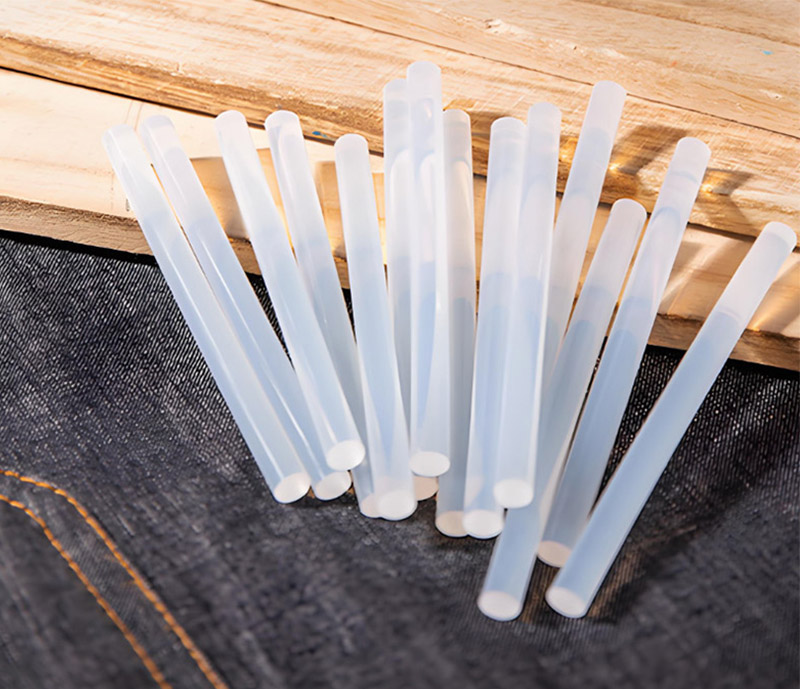 المواد اللاصقة بالحرارة: المواد اللاصقة المذوبة بالحرارة