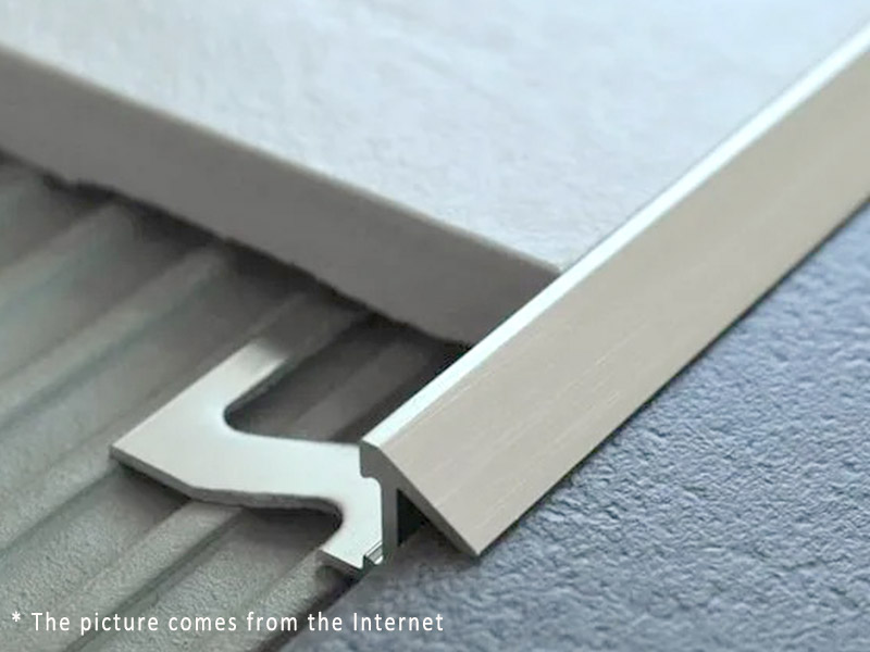 مخفض أرضية من الفولاذ المقاوم للصدأ