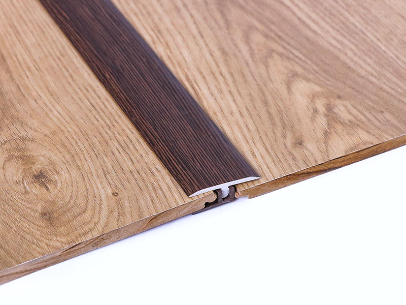 كيفية تثبيت صب الكلمة T؟