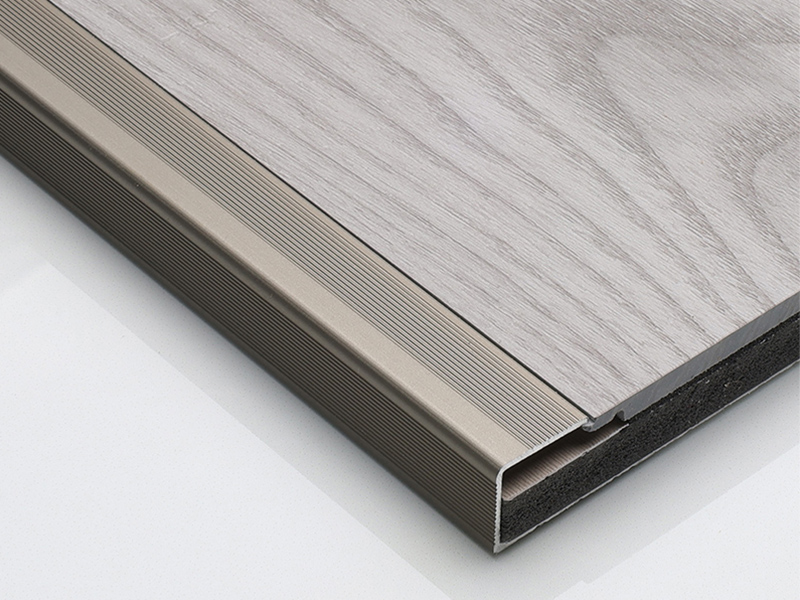 شريط حافة من سبائك الألومنيوم على شكل حرف C