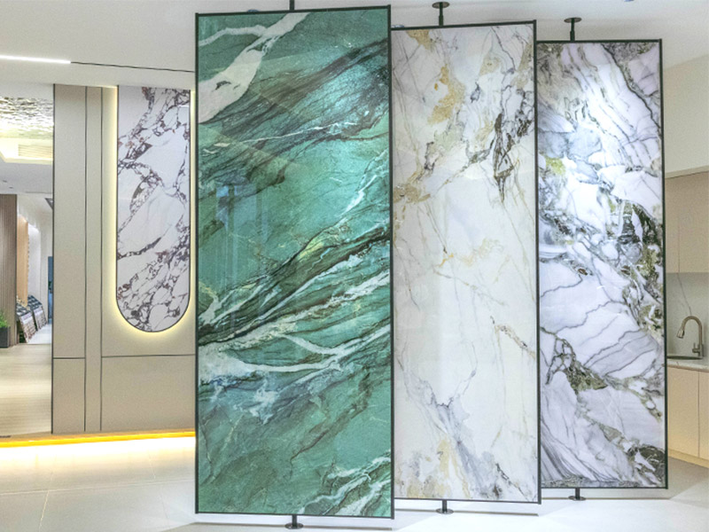 هل يمكن استخدام ألواح الجدران المصنوعة من الكريستال الكربوني في الحمام؟