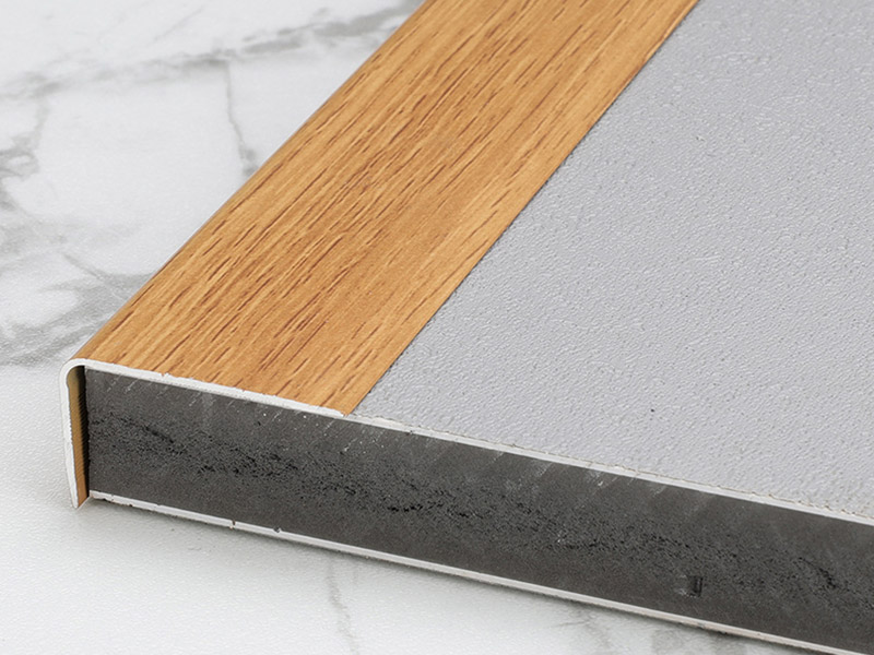 شريط تقليم الأرضية المعدنية على شكل حرف L