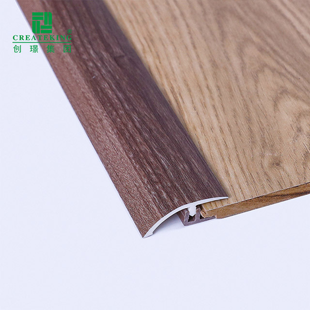 مخفض أرضيات PVC 48*7.5 ملم
