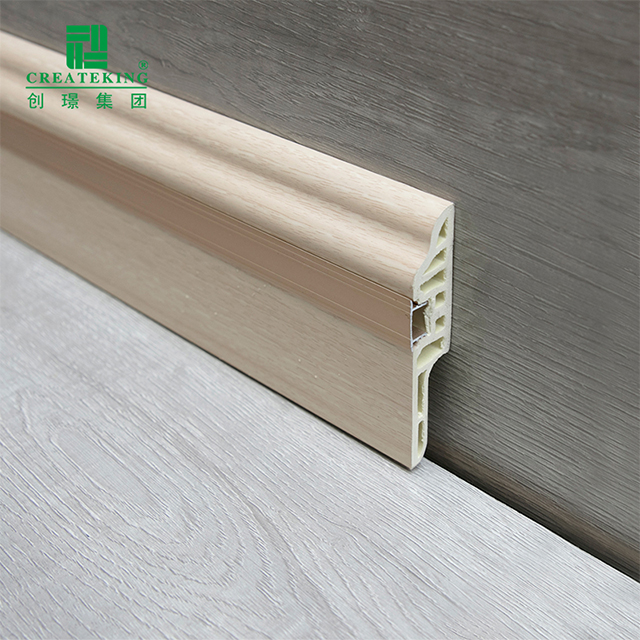 لوح التفاف PVC مقاوم للرطوبة لتزيين السقف الداخلي للجدران