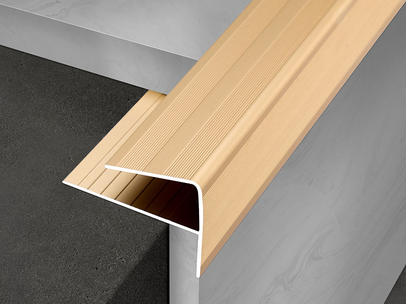 ما هي فتحات السلالم المصنوعة من الألومنيوم المضادة للانزلاق، وكيف تقوم بتركيبها؟