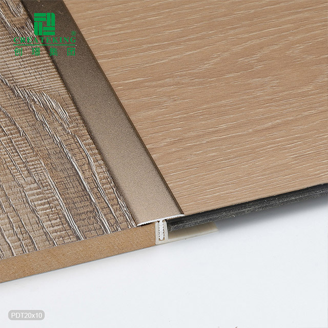 10.9 × 15 مم شريط انتقالي لطبقات الأرضية على شكل حرف T