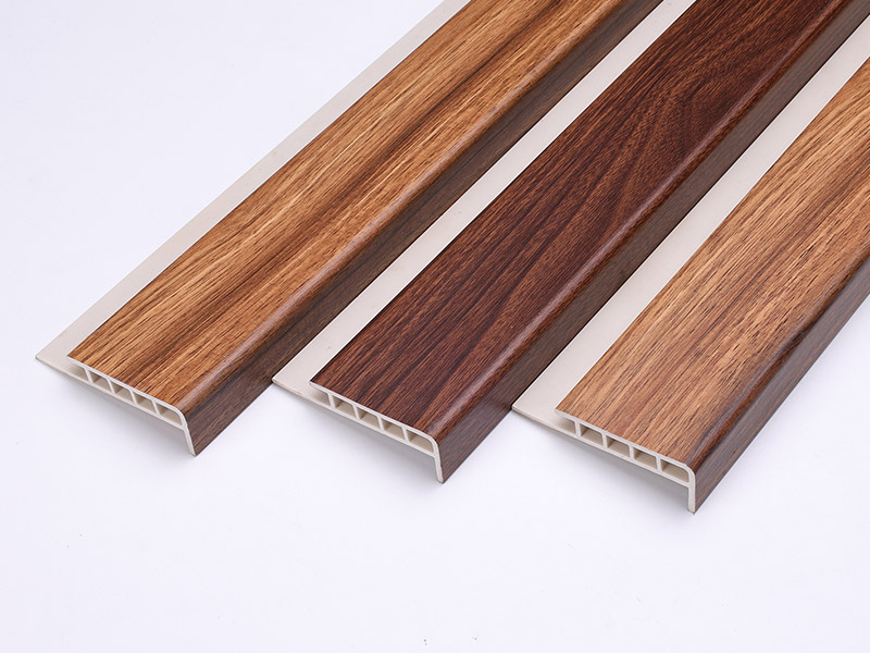 شريط أنف درج SPC 68*20.5 مللي متر