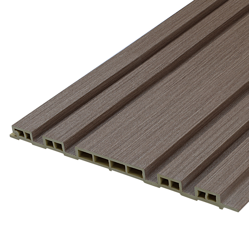 لوحة الحائط مخدد