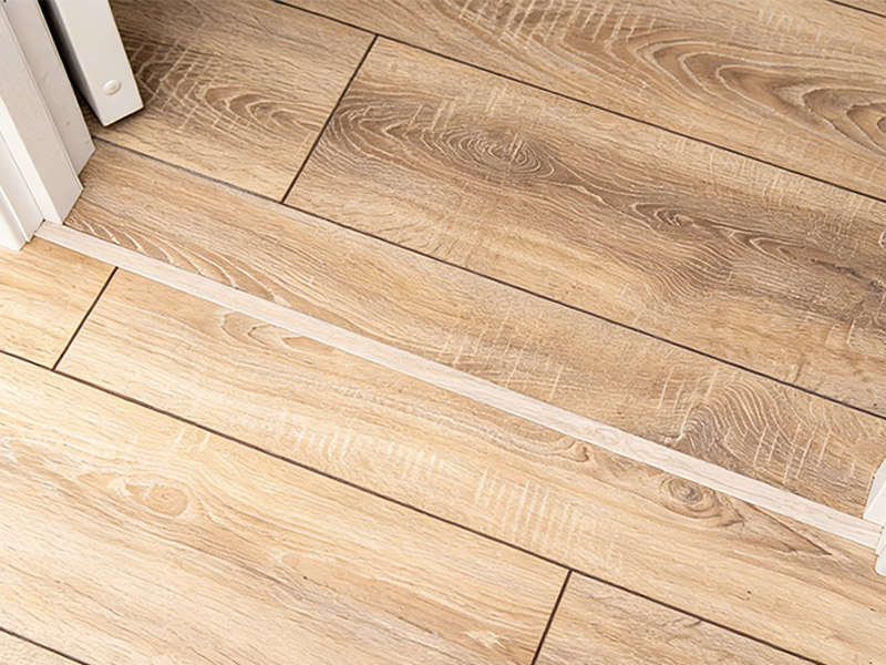 عتبات الأبواب أو قوالب T