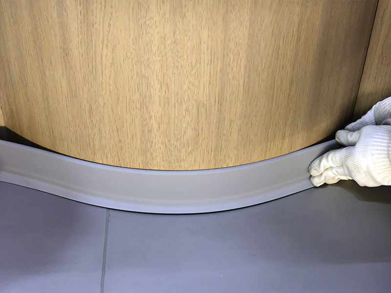 التفاف PVC جامد والتفاف PVC مرن