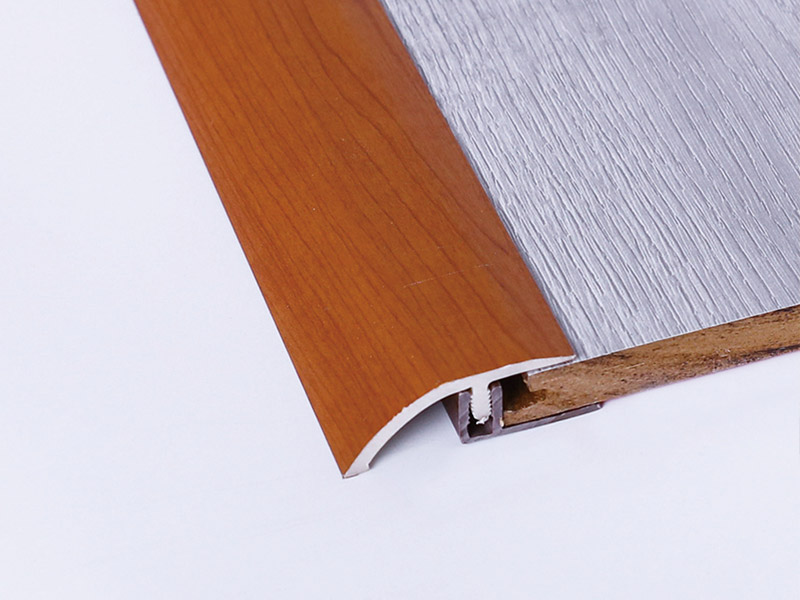 المخفض / عتبة المنحدر